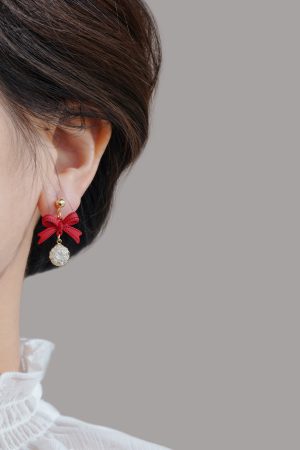 High-End Red Bowknot Stud Earrings for Autumn/Winter 2025, Perfect Christmas & New Year Jewelry, Trendy Holiday Accessory