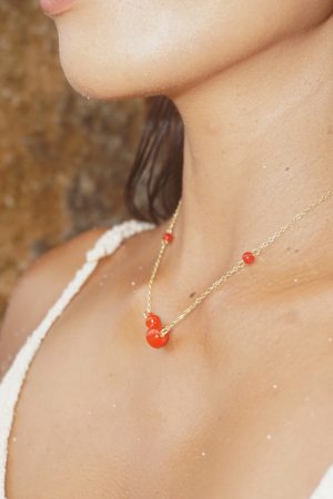 High-End Red Chinese Gourd Necklace - Semi-Three-Dimensional National Style Pendant for Vacation & Luxe Fashion