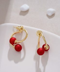 High-End Red Pearl Stud Earrings, Vintage French Design, Trendy 2025 Style, Elegant Niche Jewelry
