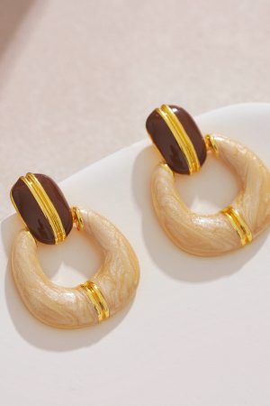 High-End Retro Enamel Drop Earrings with Unique Geometric Design - Trendy Fashion Accessories for Women, Slimming and Elegant