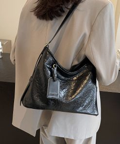 High-End Retro Melard Crossbody Bag for Women - Versatile Large Capacity Shoulder Tote for Autumn 2025