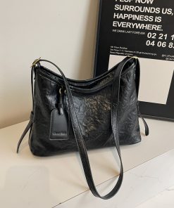High-End Retro Melard Crossbody Bag for Women - Versatile Large Capacity Shoulder Tote for Autumn 2025