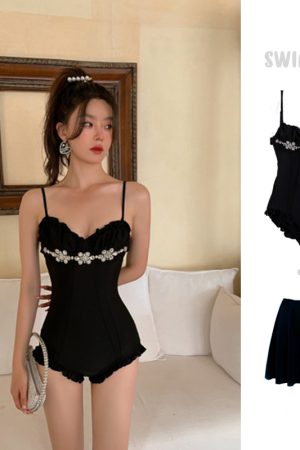 High-End Retro Princess Style Diamond-Studded Slimming One-Piece Swimsuit for Women - Perfect for Spring Vacation