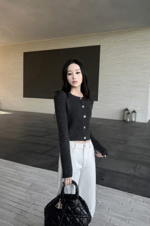 High-End Short Gold Buckle Round Neck Sweater Cardigan Coat for Spring Summer - Exquisite Temperament Style