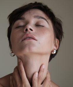 High-End Simple Hoop Earrings, Niche Design S925 Silver Needle Studs, Trendy 2025 Fashion Accessory