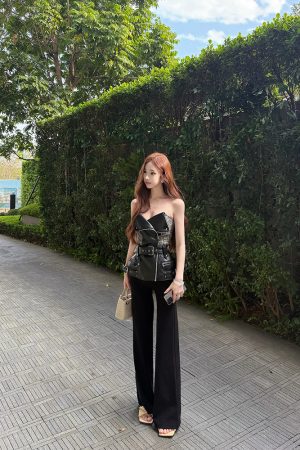 High-End Sleeveless Bustier Top Jacket for Women in Black Obsidian with Waist-Cinching Heavy Industry Splicing - Y2K Inspired Fashion