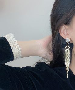 High-End Sparkling Diamond Tassel Velvet Bow Earrings - Korean Style Long Earrings for Autumn/Winter Fashion 2025