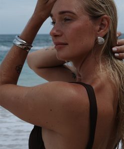 High-End Textured Shell Ear Clips - Luxury 925 Silver Studs for Versatile Temperament Jewelry Accessories