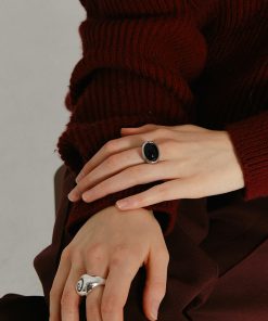High-End Titanium Steel Agate Ring - Minimalist European and American Style for Autumn and Winter Fashion
