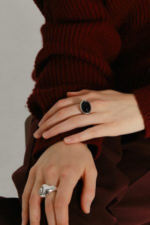 High-End Titanium Steel Agate Ring - Minimalist European and American Style for Autumn and Winter Fashion