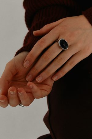 High-End Titanium Steel Agate Ring - Minimalist European and American Style for Autumn and Winter Fashion