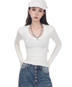 High-End U-Neck Knitted Long Sleeve Top for Women - Slim Fit, Stylish Versatile Autumn Winter Base Shirt