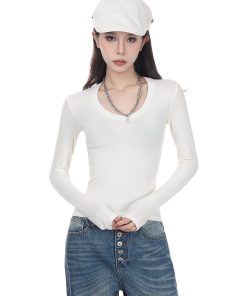 High-End U-Neck Knitted Long Sleeve Top for Women - Slim Fit, Stylish Versatile Autumn Winter Base Shirt