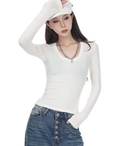 High-End U-Neck Knitted Long Sleeve Top for Women - Slim Fit, Stylish Versatile Autumn Winter Base Shirt