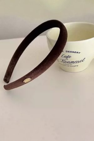 High-End Velvet Handmade Hairband - Versatile Korean Imported Metal Hairpin for Women - Stylish Headwear Accessories