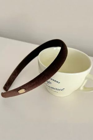 High-End Velvet Handmade Hairband - Versatile Korean Imported Metal Hairpin for Women - Stylish Headwear Accessories
