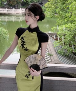 High-End Vintage Bodycon Cheongsam Dress 2025 - Summer Jacquard Embroidery, Slim-Fit Chinese Style Long Dress