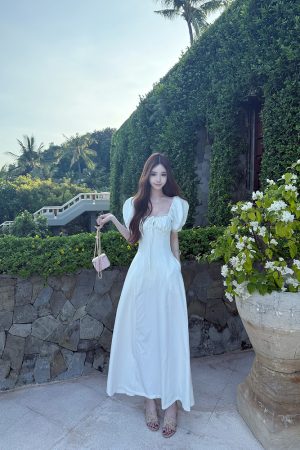 High-End Waist-Defined Lace Princess Sleeve Long Dress for Women - Summer Boho Fashion, Free Spirit Style