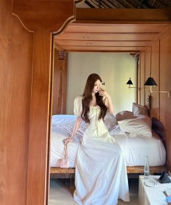 High-End Waist-Defined Lace Princess Sleeve Long Dress for Women - Summer Boho Fashion, Free Spirit Style