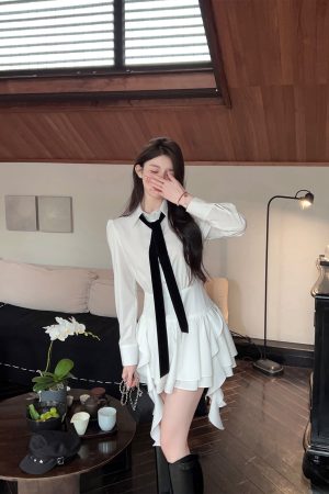 High-End White Long Sleeve Shirt Dress for Women, Waist-Cinching Slim Fit, Chic Autumn Winter Style, Trendy Hot Girl Look