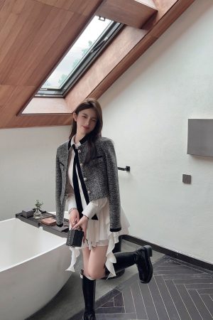 High-End White Long Sleeve Shirt Dress for Women, Waist-Cinching Slim Fit, Chic Autumn Winter Style, Trendy Hot Girl Look