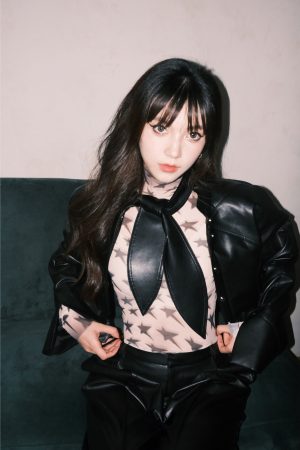 High-End Women's Leather Motorcycle Jacket - Stylish Outerwear, Trendy Fashion for Women