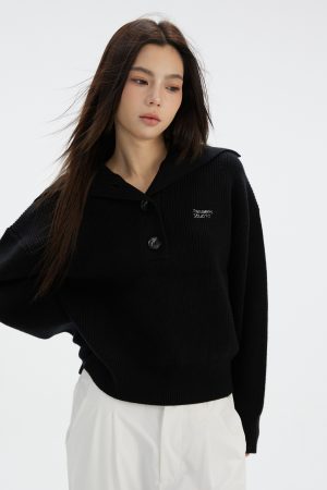 High-Neck Buttoned Knitted Sweater Pullover - Vintage College Style Solid Color Women's Knitwear