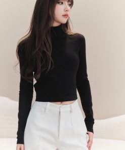 High-Neck Knitted Base Layer Long Sleeve Sweater for Women, Slim-Fit Solid Color Wool Top, Versatile Autumn Fashion