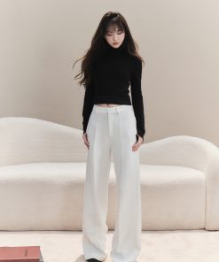 High-Neck Knitted Base Layer Long Sleeve Sweater for Women, Slim-Fit Solid Color Wool Top, Versatile Autumn Fashion