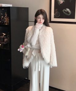 High-Quality Eco-Friendly White Feather Fur Short Coat for Women - Designer Style Outerwear