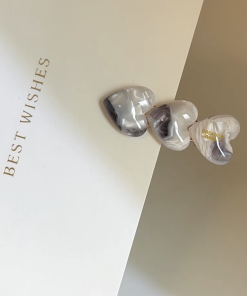 High-Quality Korean Love Heart Acetate Hairpin - Exquisite Gold Label Duckbill Side Clip for Stylish Bangs