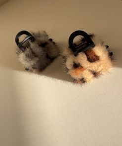 High-Quality Mink Fur Leopard Print Hair Claw Clip for Thick Hair - Korean Style Shark Clip for Autumn/Winter Accessories