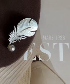 High-Quality Natural Shell Full Diamond Feather Brooch - Elegant Autumn Winter Fashion Accessory for Suit and Sweater