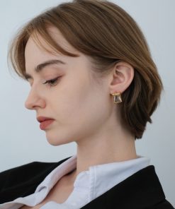 High-Quality Ultra-Shiny Square Zircon Earrings for Women - Lava Square Diamond Ear Clips & Studs in 925 Silver