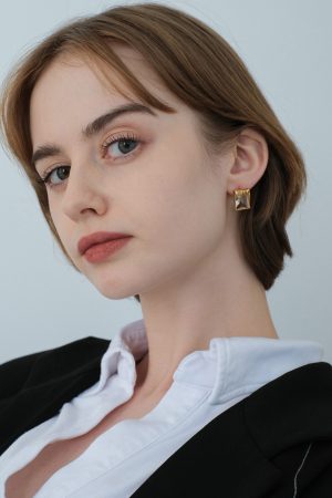 High-Quality Ultra-Shiny Square Zircon Earrings for Women - Lava Square Diamond Ear Clips & Studs in 925 Silver