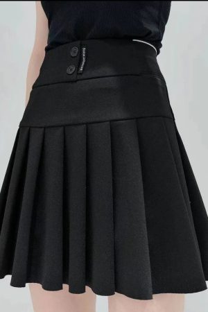 High-Waisted Black Pleated A-Line Skirt for Autumn & Winter - Stretchy Elastic Waist Short Umbrella Skirt for Slimming Fit