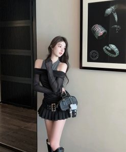 High-Waisted Black Pleated A-Line Skirt with Belt - Summer Slim Half Skirt for a Sexy 90s-Inspired Look