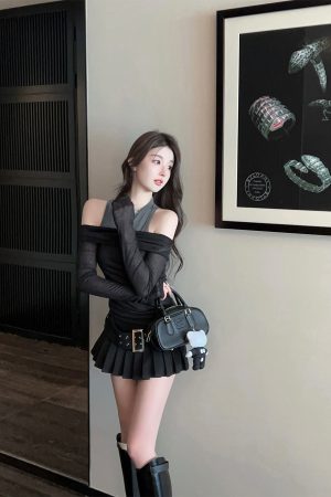 High-Waisted Black Pleated A-Line Skirt with Belt - Summer Slim Half Skirt for a Sexy 90s-Inspired Look