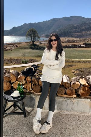 High-Waisted Black Slim-Fit Leggings for Women - High Elastic, Slimming, Warm Nine-Point Pants for Autumn and Winter Fashion