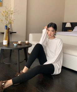 High-Waisted Black Slim-Fit Leggings for Women - High Elastic, Slimming, Warm Nine-Point Pants for Autumn and Winter Fashion