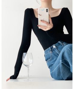 High-Waisted Knit Long-Sleeve T-Shirt for Women, Elegant Slim-Fit Square Neck Top for Autumn and Winter Fashion