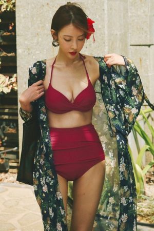 High-Waisted Korean Sexy Three-Piece Bikini Set for Small Bust - Gathered Swimwear for Vacation and Hot Springs