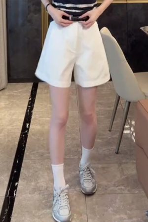 High-Waisted Loose A-Line Shorts for Summer 2025 - Trendy, Comfortable, Perfect for Casual Outfits