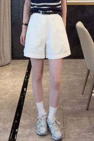High-Waisted Loose A-Line Shorts for Summer 2025 - Trendy, Comfortable, Perfect for Casual Outfits