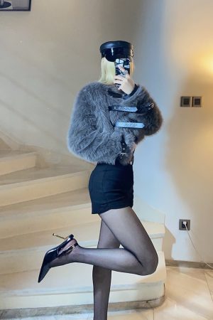 High-Waisted Slim Short Faux Fur Coat with Belt Design - Trendy BabykinG Style Outerwear