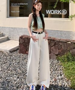 High-Waisted Wide-Leg Ankara Red Jeans for Women, American Vintage Style, Slim Straight-Leg Design, Floor-Length Fashion