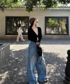 High-Waisted Wide-Leg Blue Washed Vintage Jeans - Heavy-Duty Floor-Length Pants for Women - Versatile Autumn Fashion