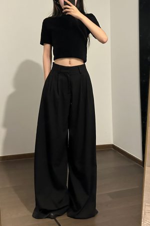 High-Waisted Wide-Leg Draped Suit Pants for Women - Loose and Slimming Floor-Length Trousers, Ideal for Chic 90s Style Outfits