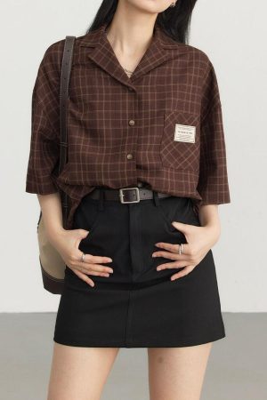 Hijabi Basic Outfit, Hijabi Closet Essentials - Dark Academia V-Neck Plaid Shirt