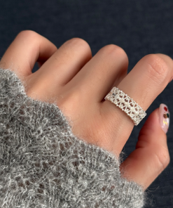 Hollow Lace Ring for Women - Japanese & Korean Style Adjustable Open Ring, French Vintage 2025 Niche Design